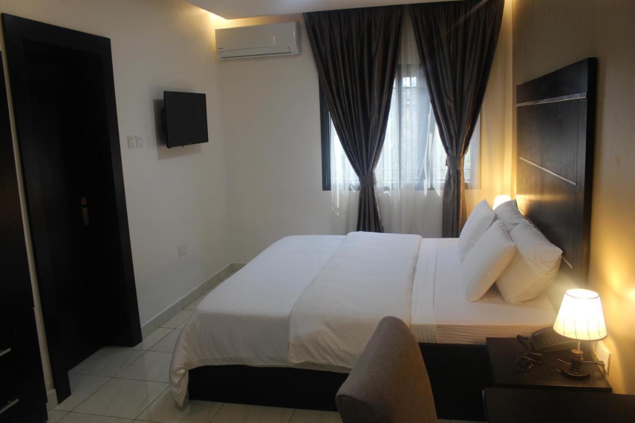 Urban Metro Inn Lagos Ngoại thất bức ảnh