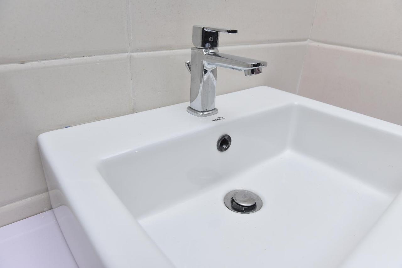 Urban Metro Inn Lagos Ngoại thất bức ảnh